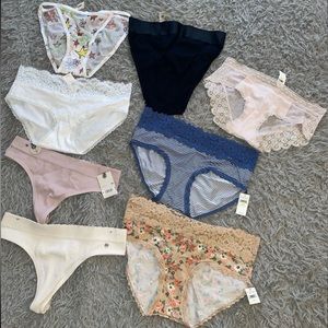 Women’s panty  lot sz medium new with tags
